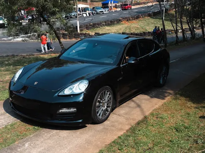 Porsche Panamera 4S 4.8 400cv 2010