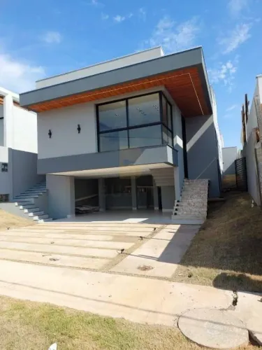 CASA - VENDA - Condomínio Residencial Florais da Mata - Várzea Grande/MT