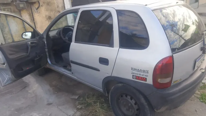 Chevrolet Corsa Super 1.0 MPFI / 2P E 4P 1998