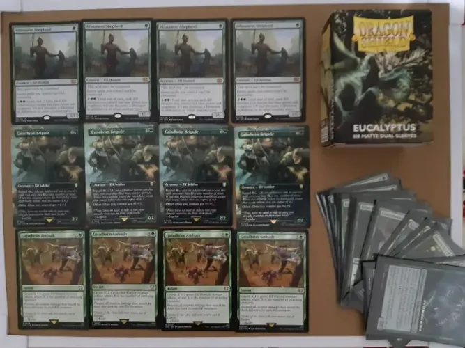 Magic The Gathering 4 x Alossaurus Shepherd 4 x Galadhrim Brigade 4 X Ambush + 2000 Cartas