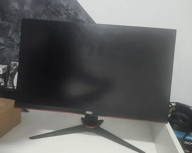 Monitor AOC 144hz (defeito)