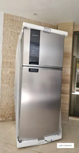 Geladeira 385L nova