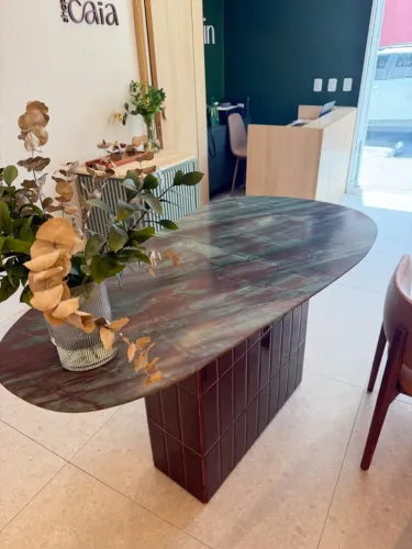 Mesa em pedra