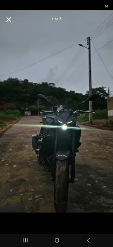 Moto Extra bem conservada.