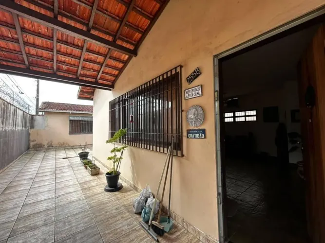 Casa com 2 quartos à Venda, Suarão - Itanhaém