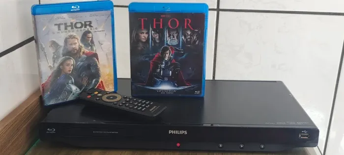 Blu-ray player Philips com 2 Discos Marvel Thor