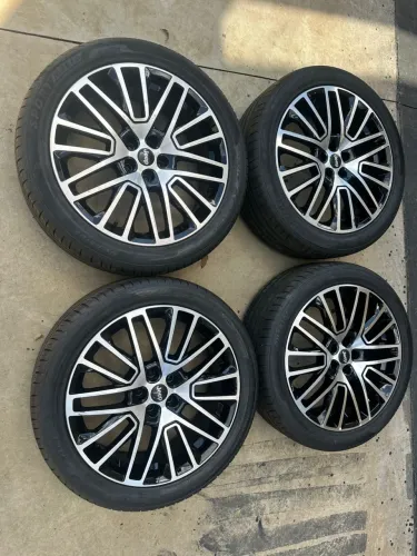 Rodas aro 20 Jeep Compass ,renegade e Fiat toro 