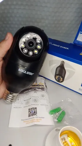 Câmera de Segurança Jortan Cor Preta - Monitoramento Wifi 360