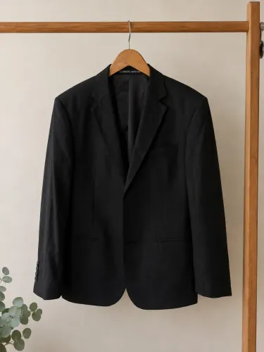 Costume Giorgio Armani Preto em Lã ? Alfaiataria Italiana