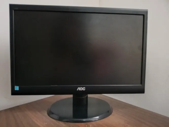 Monitor AOC 18,5 polegadas