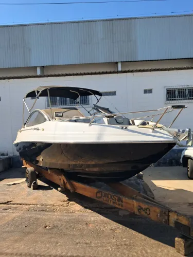 Lancha Focker 240 - 2018/19 - 24 pés - Ñ Focker 242 Ñ Lancha Ventura Ñ Focker 188