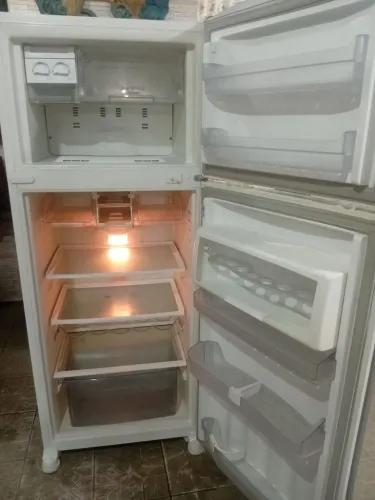 Geladeira frost free entrego