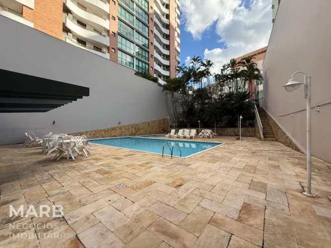 Apartamento com 3 dormitórios à venda, 140 m² por R$ 1.270.000,00 - Centro - Florianópolis