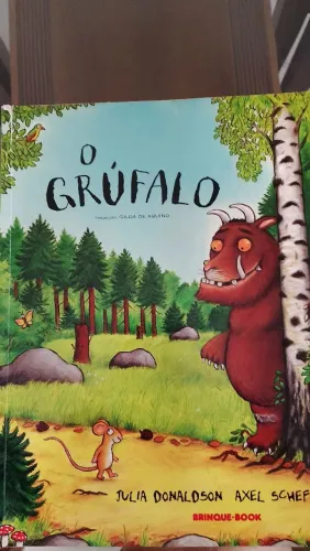 Livro O Grúfalo, editora Brinque Bruque 