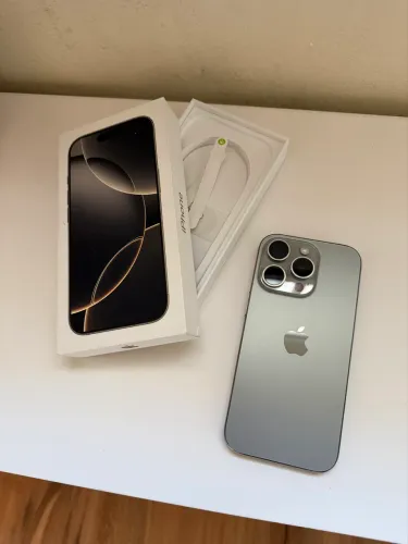 iPhone 16 pro 256gb