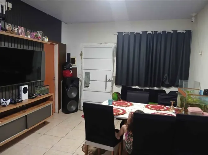 CASA A VENDA NA CABANAGEM+