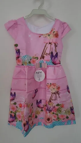 Vestido infantil para até 10 anos