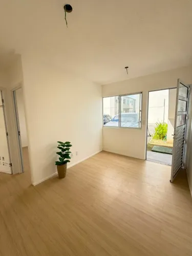 Apto, 65m², 2/4, 1 vaga no Cond. Vivendas do Rio 2