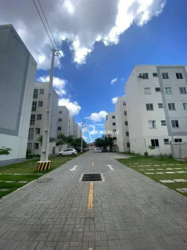 Apartamento com 2 dormitórios para alugar, 38 m² por R$ 1.400,00/mês - Jangurussu - Fortal