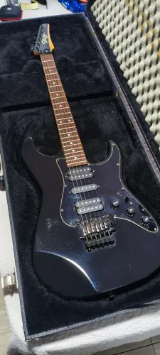 Guitarra Seizi Floyd Rose + Case