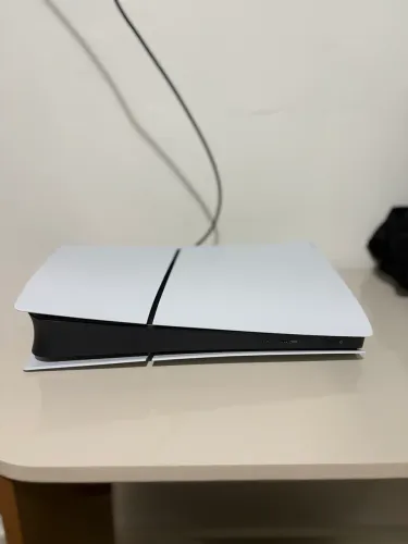 PlayStation 5 slim 825gb + 2 controles originais + base carregadora
