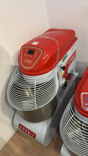 Amassadeira espiral 25kg trifásica 380w nova
