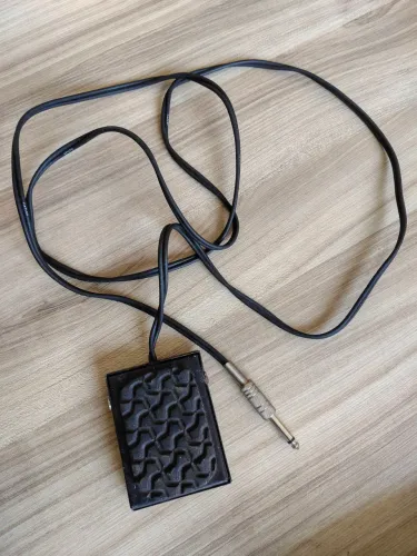 Pedal para taruagem