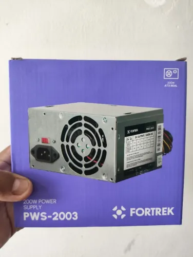 fonte 200w -lacrada-