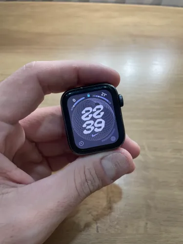 Apple Watch SE 1° Nike 40mm