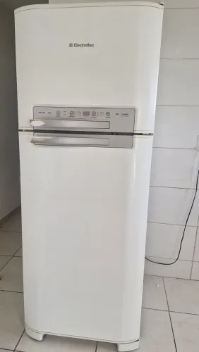 Geladeira frost free Electrolux