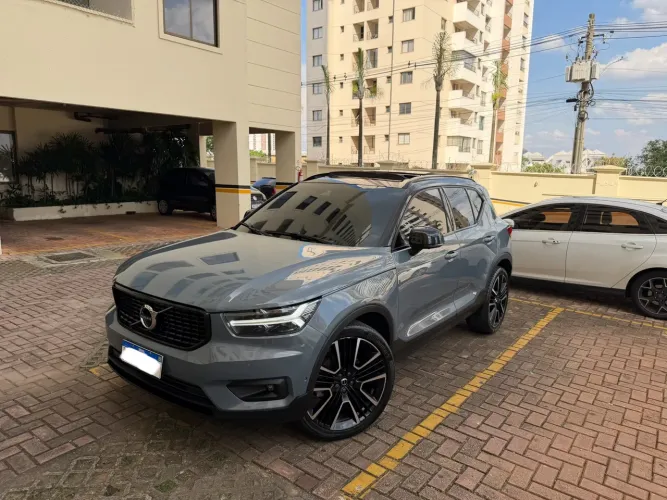 Volvo XC40 XC 40 T-5 R-design Spe. ED 2.0 252cv AWD 2020