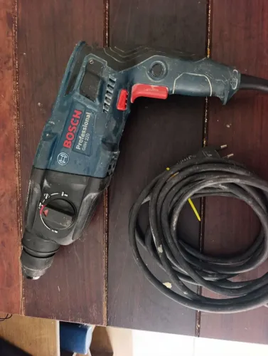 Martelete Bosch GBH-220 / 127V - R$490,00