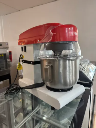 Batedeira Planetária 5 litros G.Paniz Nova 