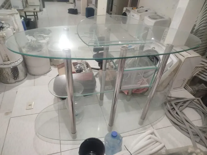 Vendo púlpito de vidro
