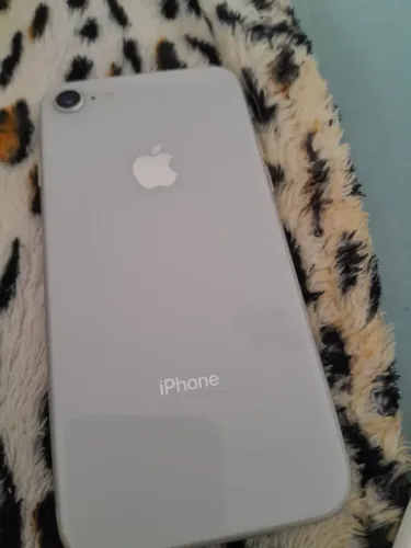 IPhone 8