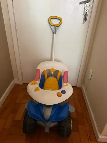 Carrinho infantil 