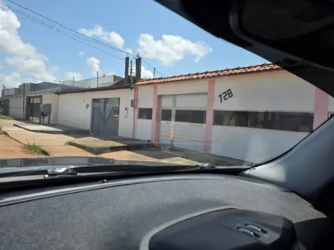 Alugo casa, bairro Infraero II, 3 suites