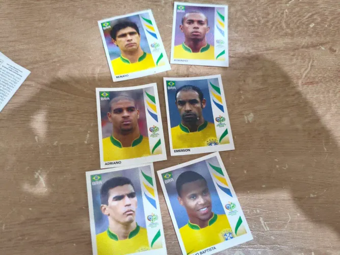 6 figurinha do Brasil 2006