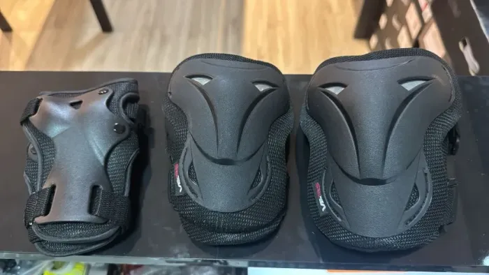 Kit Proteçao Seba - G / Joelheira, Cotoveleira e Munhequeira Novo