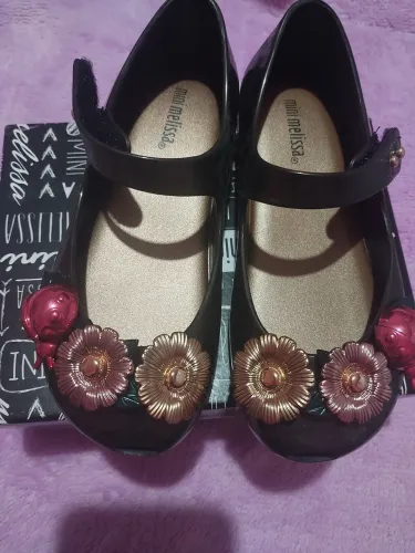 Mini melissa