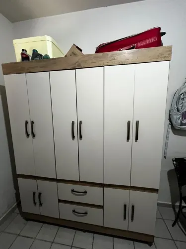 Vendo guarda roupa