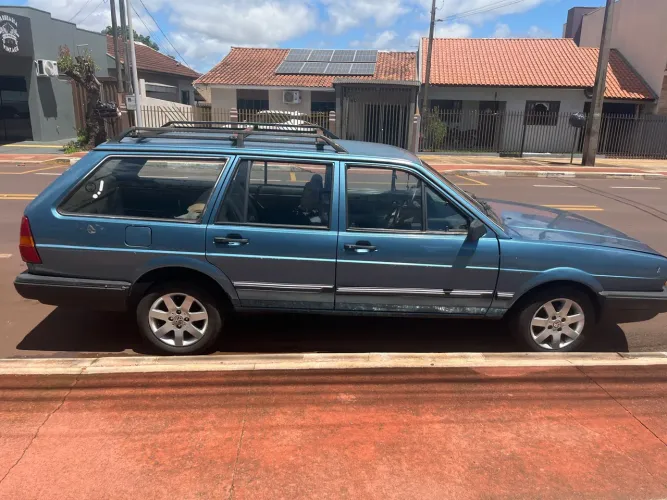 Volkswagen Santana GLI / GL/ Sport 1.8/ 2.0 (álcool) 1987