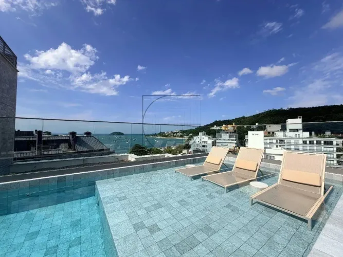 Apartamento Novo à Venda em Jurerê | 3 Suítes | Alto Padrão na quadra mar