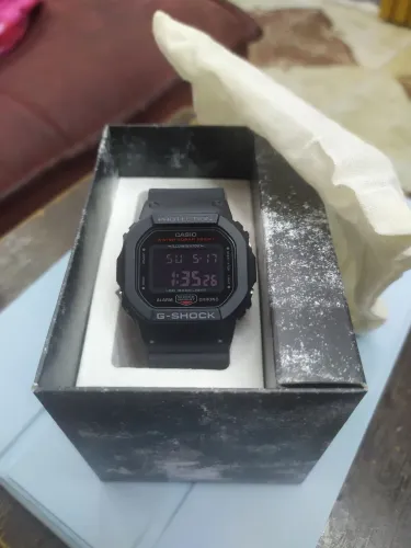 Relógio G-shock DW5600uhr-1dr