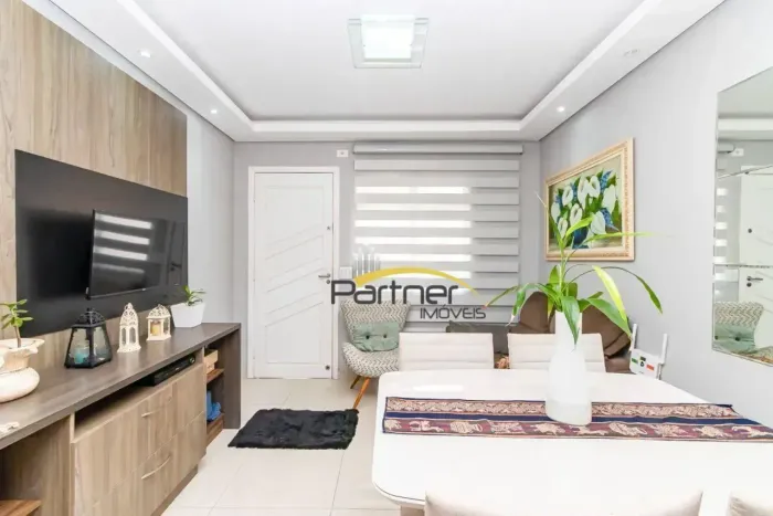 Sobrado com 3 dormitórios à venda, 110 m² por R$ 549.000,00 - Xaxim - Curitiba/PR