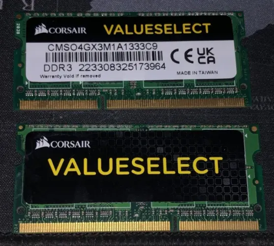 Memória RAM Corsair DDR3 para Notebook 