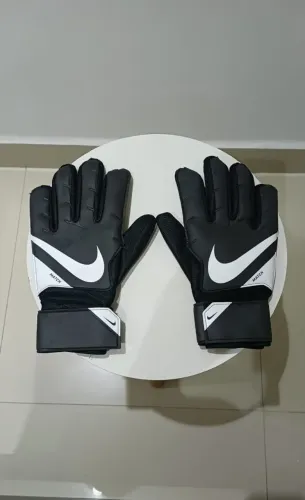 Luva de Goleiro Nike Match - Preto+Branco