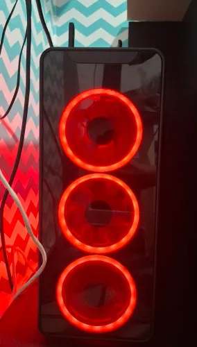 Gabinete Gamer com 5 fans rgb