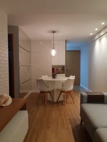 Lindo apto 2/4 Tirol (ventilado e silencioso)