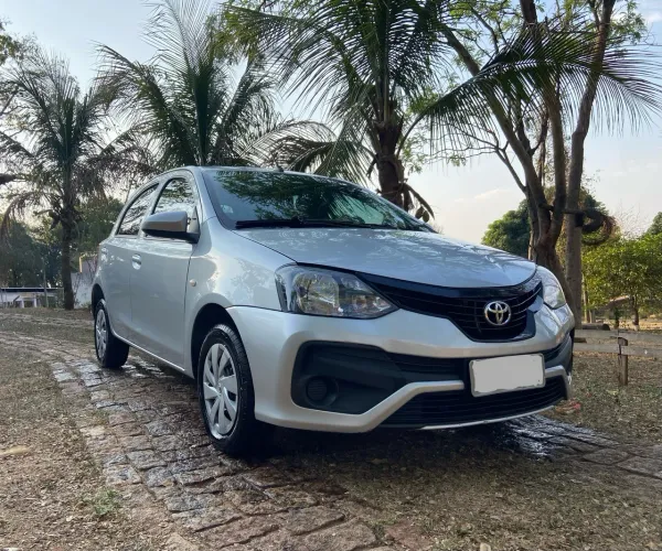 Toyota Etios X 1.3 Flex 16V 5P Mec. 2019